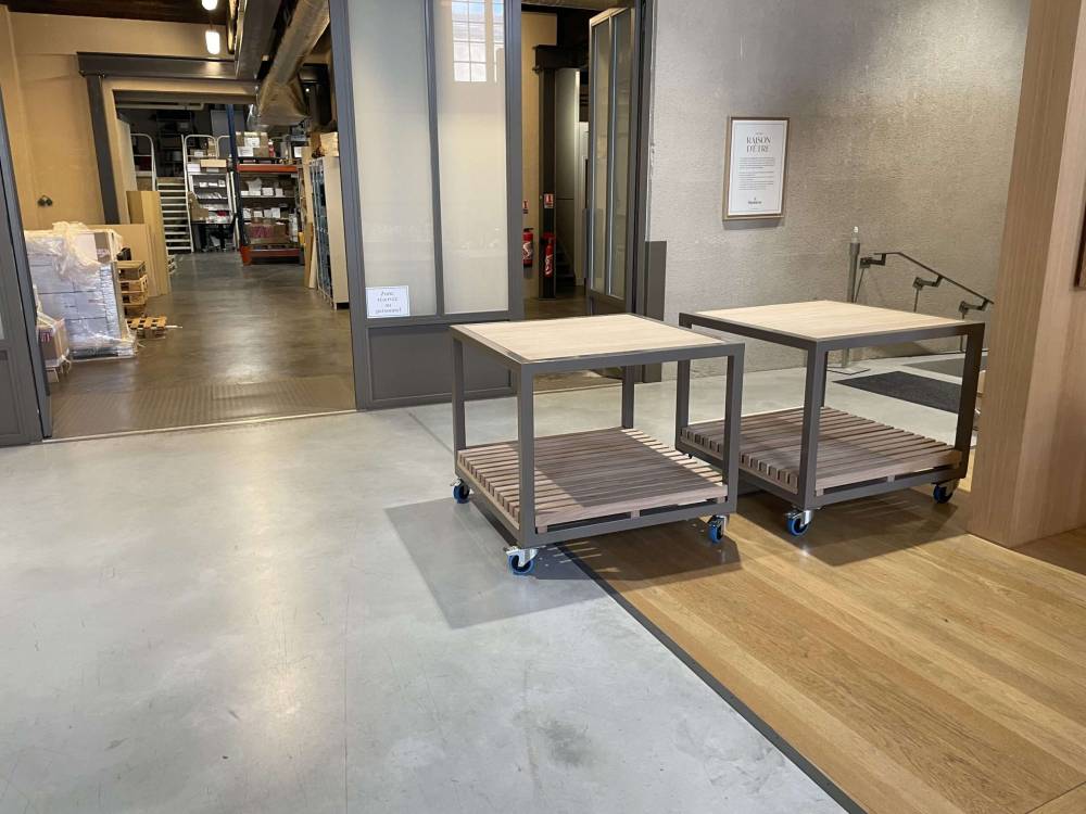 objet en métal pour entreprise